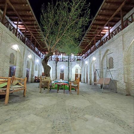 Umar Hotel In The Old City Buchara Exteriör bild