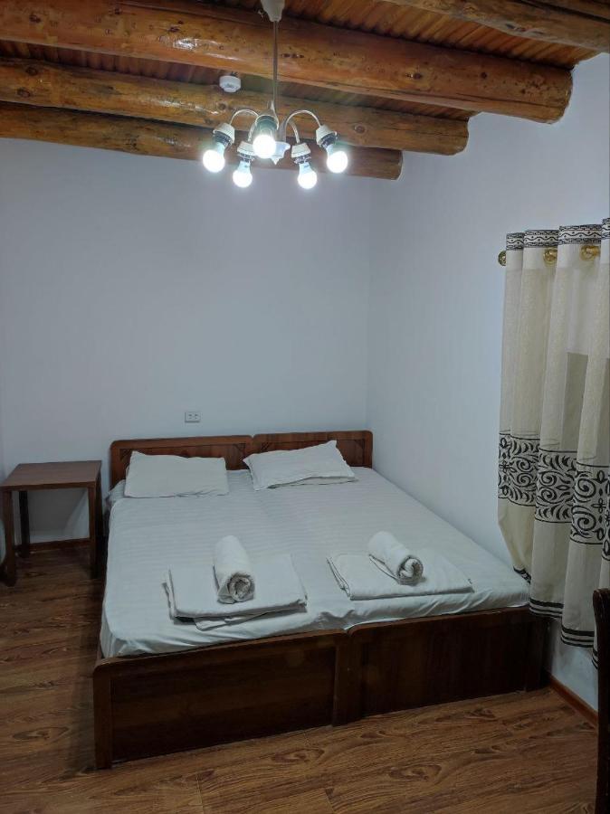 Umar Hotel In The Old City Buchara Exteriör bild