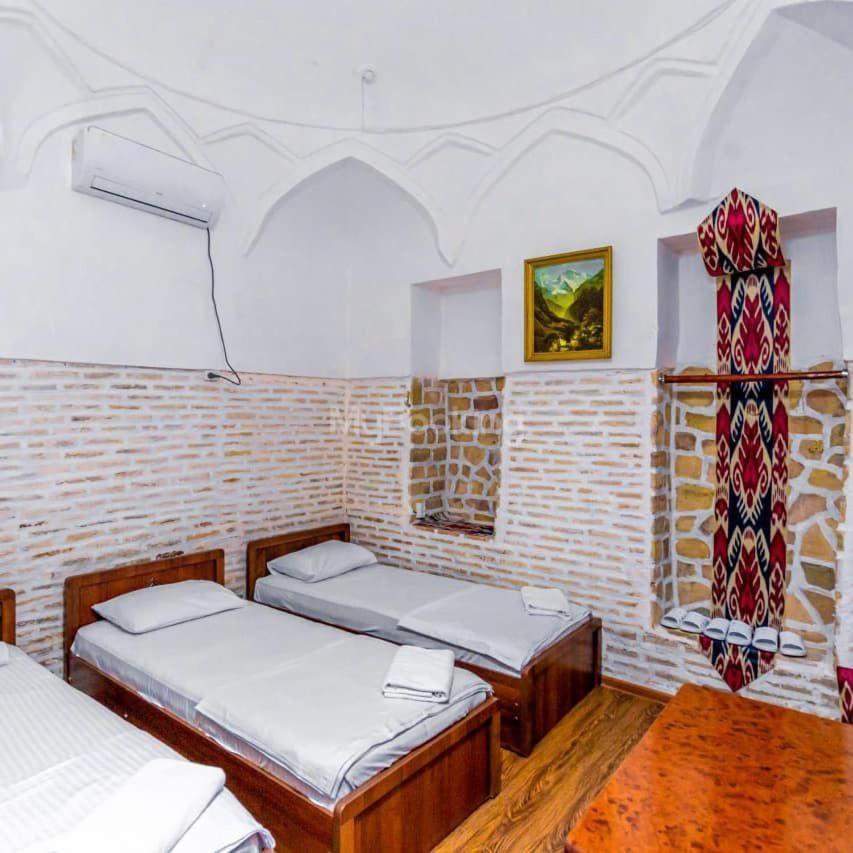 Umar Hotel In The Old City Buchara Exteriör bild