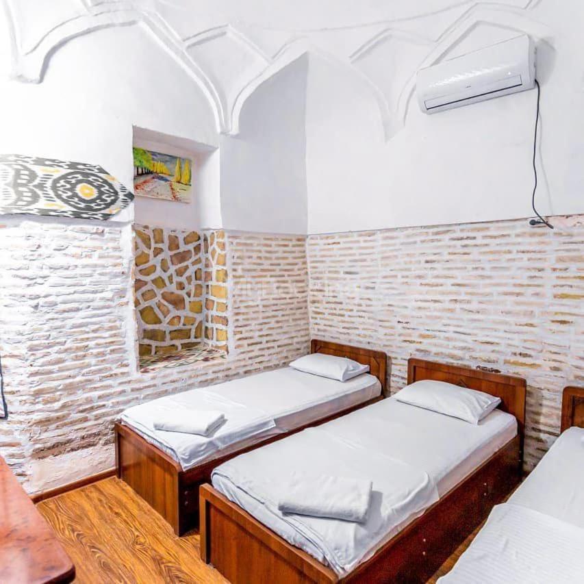 Umar Hotel In The Old City Buchara Exteriör bild